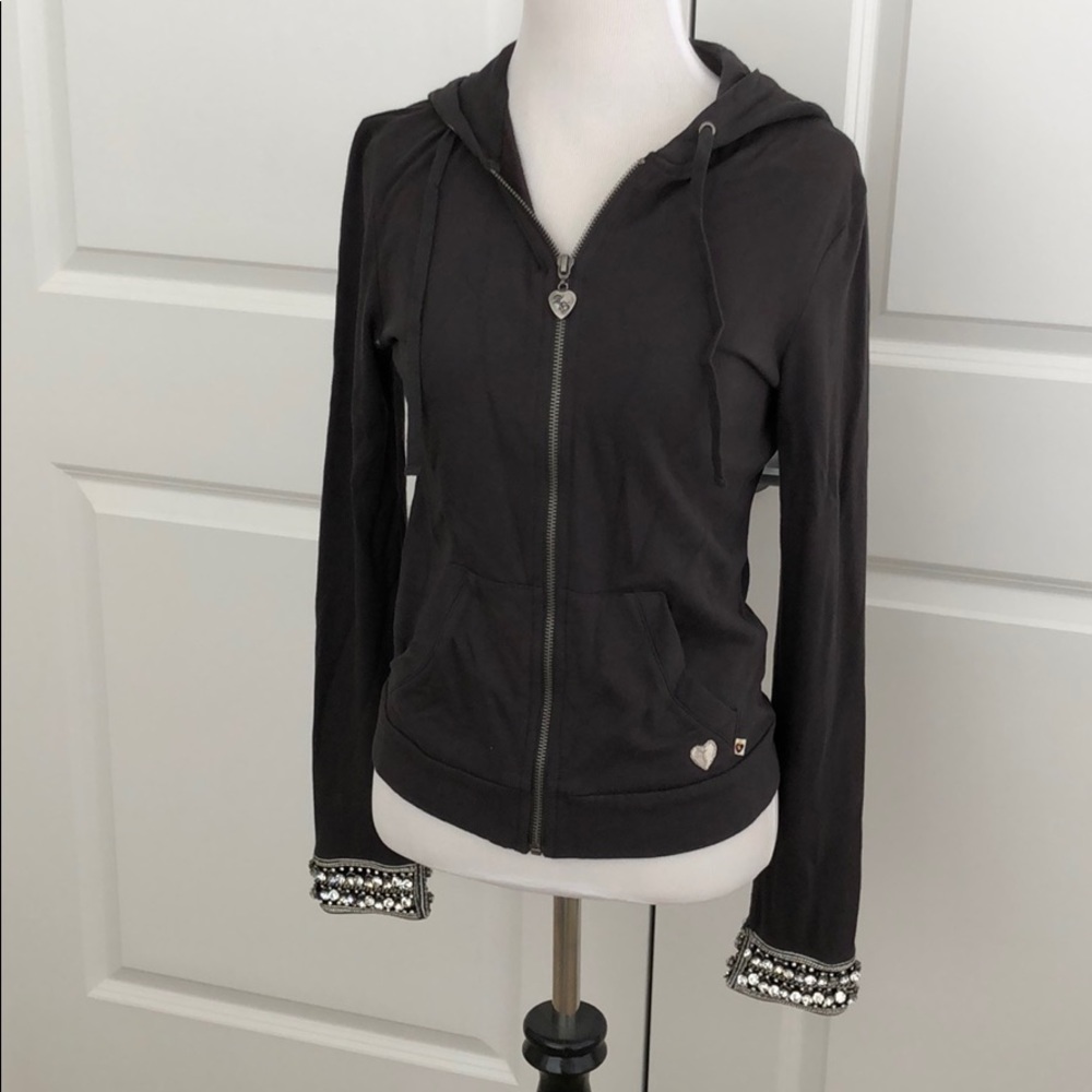 Perfect for fall rare Twisted Heart hoodie